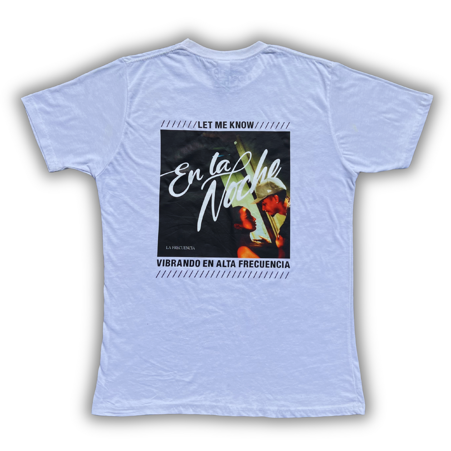 EN LA NOCHE / WHITE T-SHIRT